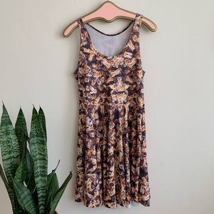 Black Milk Bee Photo Print Skater Dress size XL